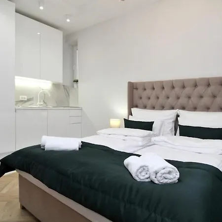 Stylish Apartmetn In The Centre * Σαράγεβο