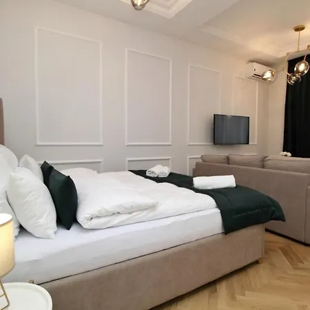 Stylish Apartmetn In The Centre * Σαράγεβο